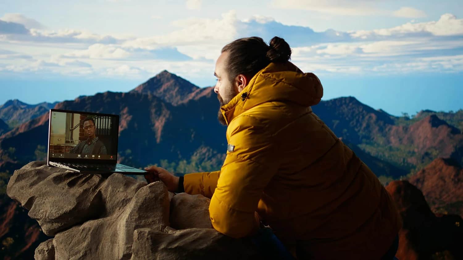 Nomad IPTV — Stream anywhere on any device